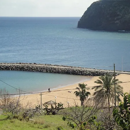 Σπίτι διακοπών House On The Machico (Madeira)