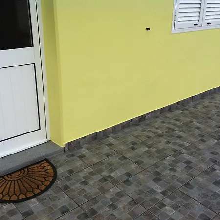 Σπίτι διακοπών House On The