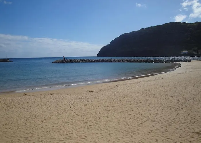 House On The Nyaraló