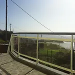 House On The 度假居 *