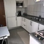 House On The 度假居