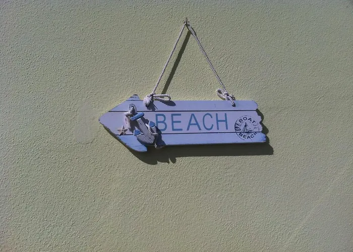 Semesterbostad House On The